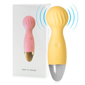 Žltý mini masážny prístroj 12 funkcií vodotesný 14 cm - 78419081