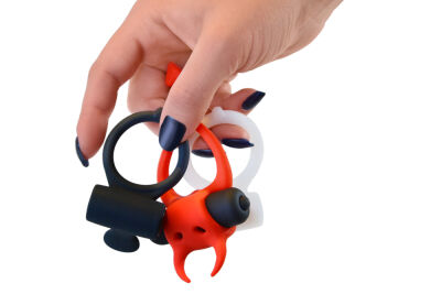 Ovládaný orgazmus – erekčné krúžky a iné pomôcky na predĺženie potešenia